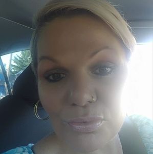 Meet your Posher, Sonia